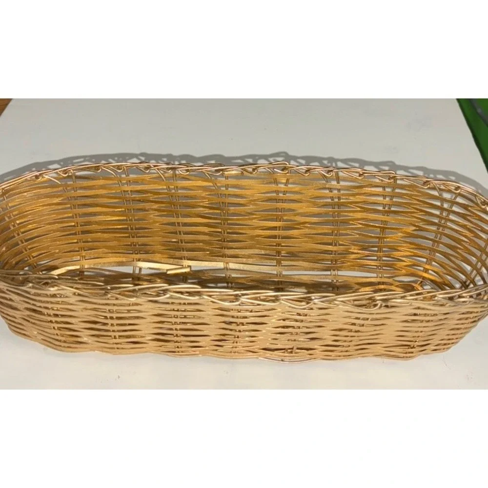 Metal Wire Basket Gold Woven Oblong Crackers Trinket Hand Towel Small‎ Vintage